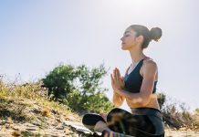 A 15-Minute Morning Yoga Routine For Positive Feelings Quick yoga routine